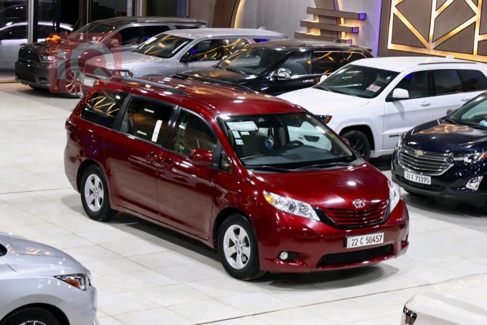 Toyota Sienna